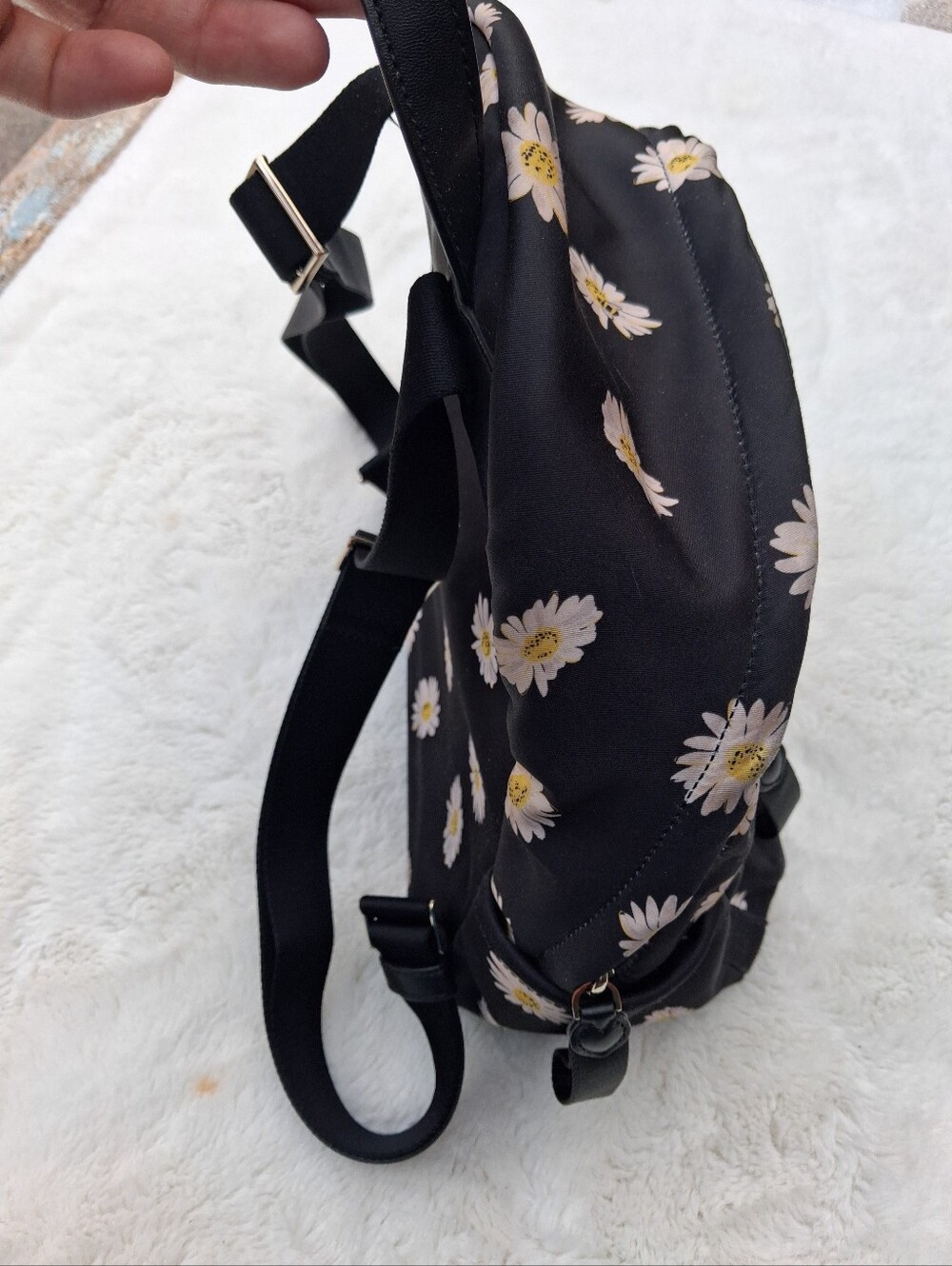 Kate Spade Cute Backpack - Picture 4 of 8